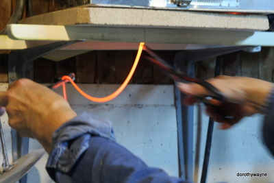 Making Glass Stringers - molten glass